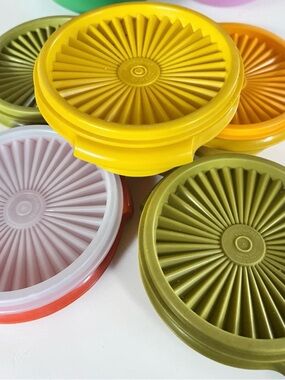 Vintage Tupperware Servalier Bowl Set 5 Pastel Retro Kitchen